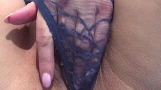 O seu bichano necesita un galo dentro. Close-Up