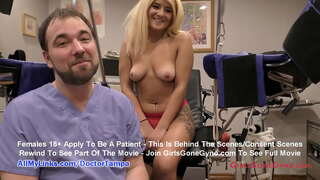 Reina Ryder er Skjult Kamera Jane &#039;s Nye studenter Eksamen Ved Hansker Hender av Dr Tampa Og Sykepleier Rose - Se Hele Filmen BARE på GirlsGoneGyno Alexandria Jane&#039; s 1. filmer noensinne!