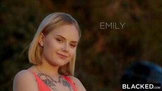 BLACKED ಅವರು ರಜೆ ಮೇಲೆ ಮತ್ತು ಚಿಕಿತ್ಸೆ ಬಯಸಿದರು ಸ್ವತಃ ಕೆಲವು ಬಿಬಿಸಿ